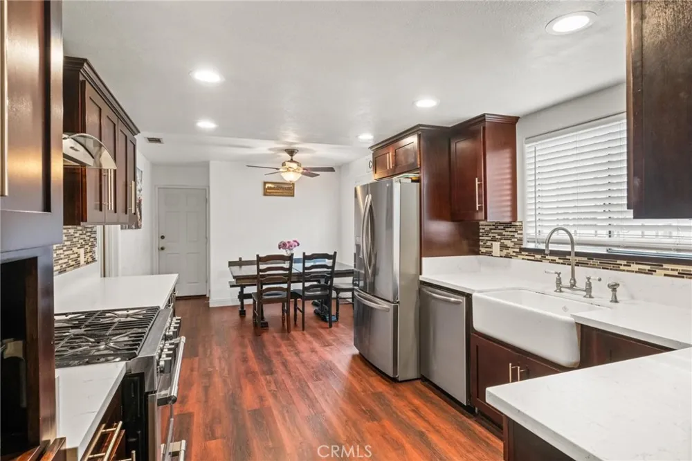5048 W 121st Street Hawthorne, CA 90250