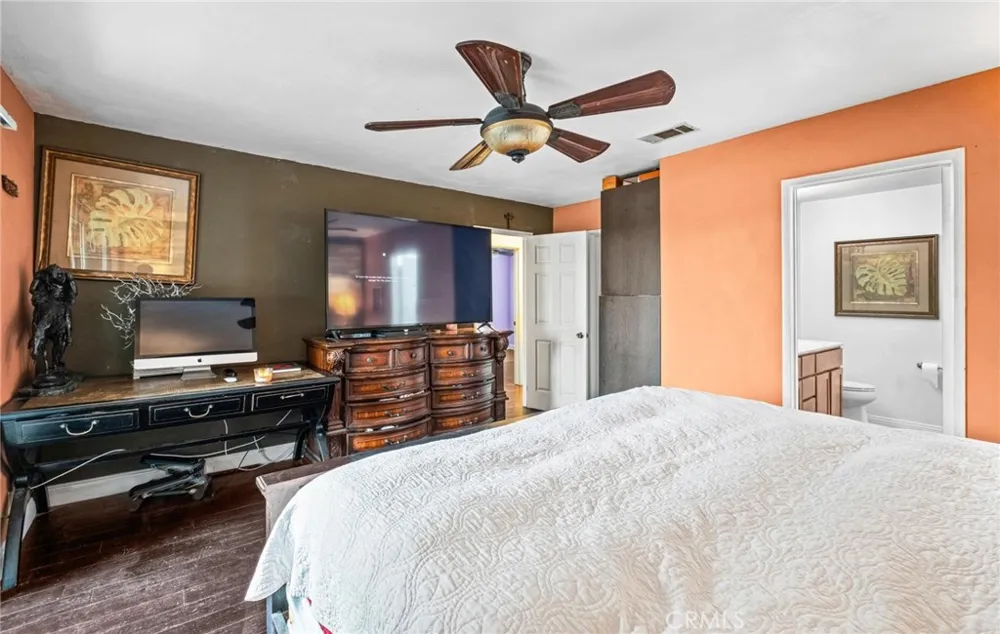 5048 W 121st Street Hawthorne, CA 90250