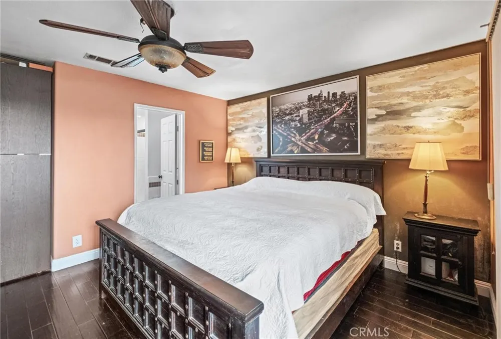 5048 W 121st Street Hawthorne, CA 90250