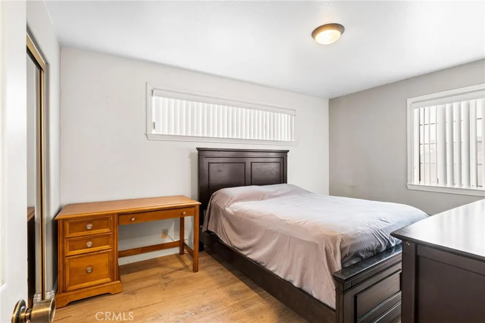 5048 W 121st Street Hawthorne, CA 90250