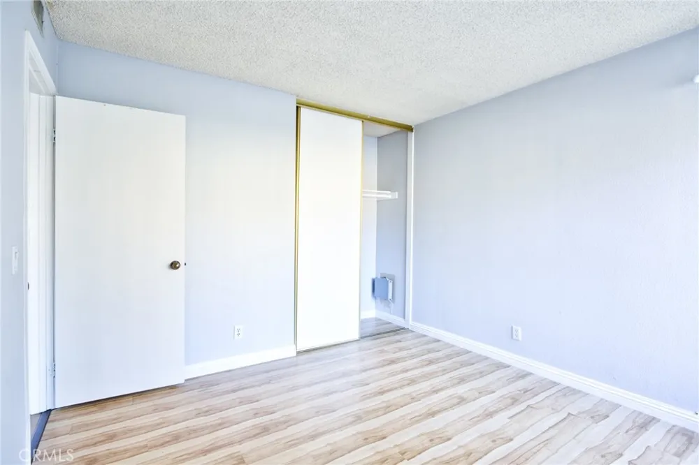 3 Carriage Pomona, CA 91766
