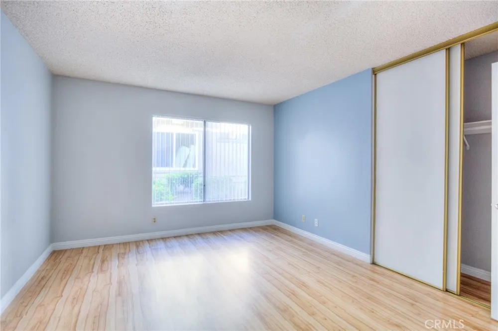 3 Carriage Pomona, CA 91766
