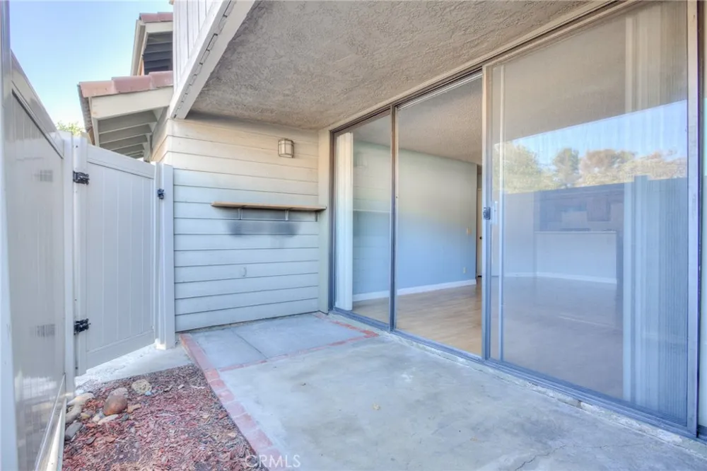 3 Carriage Pomona, CA 91766