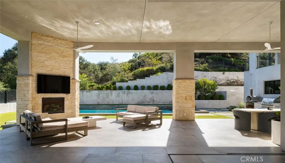 19892 Summit Trail Road Trabuco Canyon, CA 92679