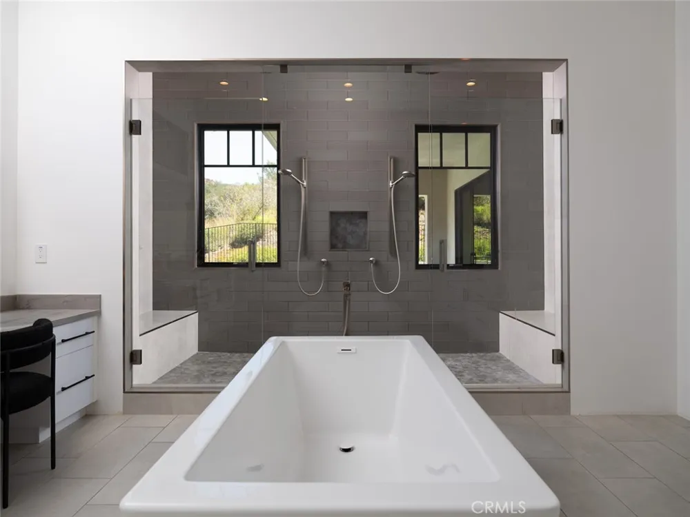 19892 Summit Trail Road Trabuco Canyon, CA 92679