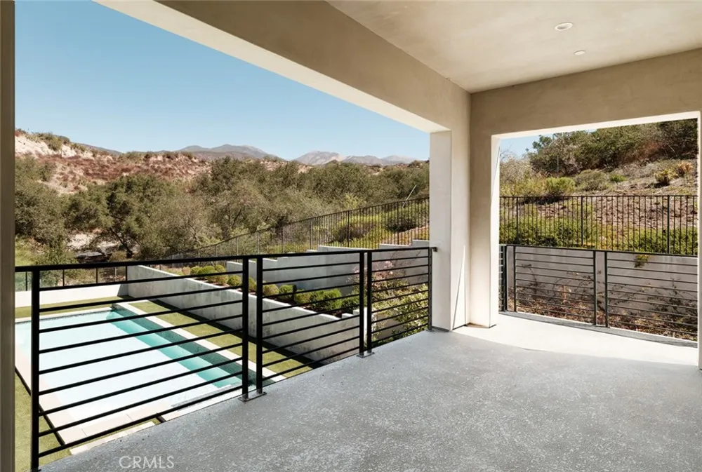19892 Summit Trail Road Trabuco Canyon, CA 92679