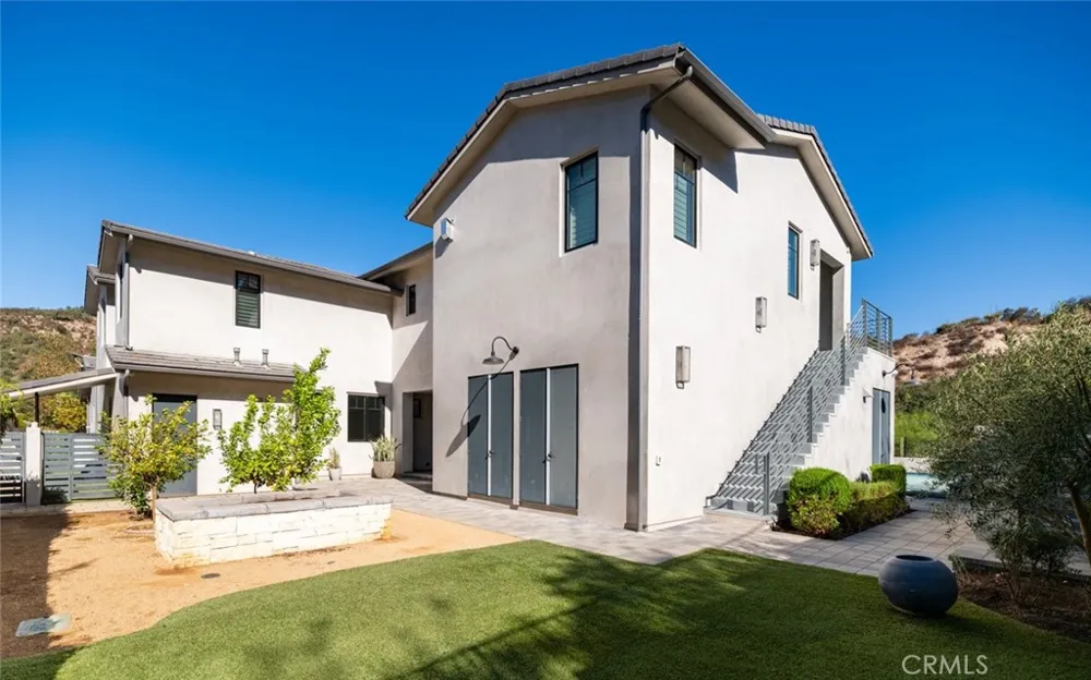 19892 Summit Trail Road Trabuco Canyon, CA 92679