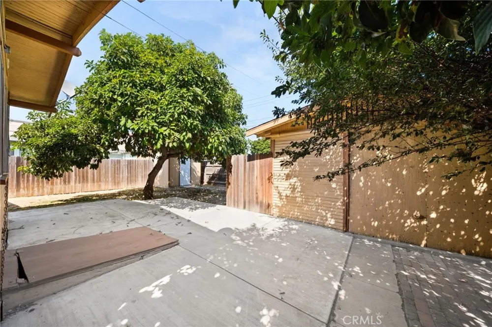 316 Newell Place Fullerton, CA 92832