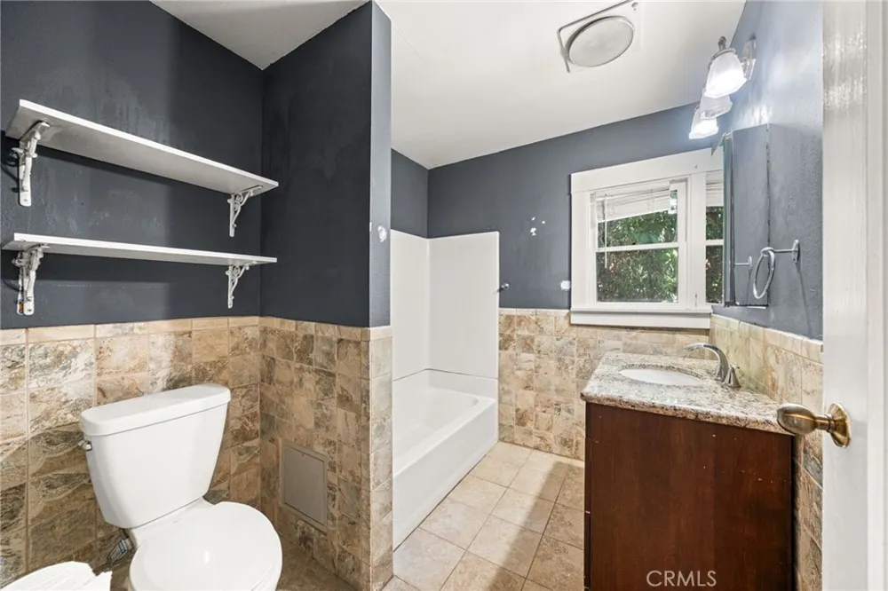 316 Newell Place Fullerton, CA 92832