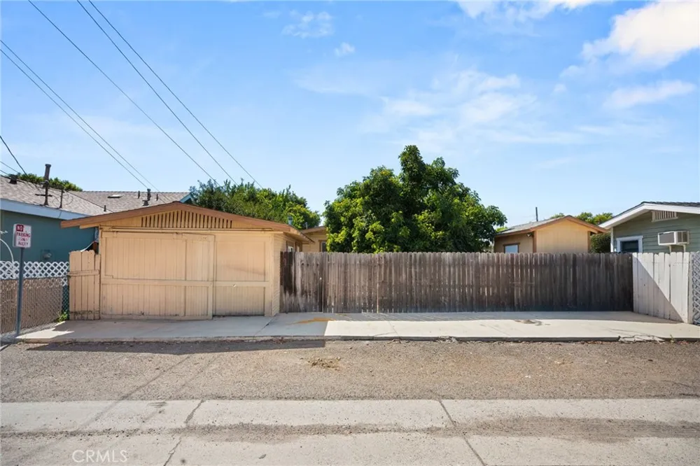 316 Newell Place Fullerton, CA 92832