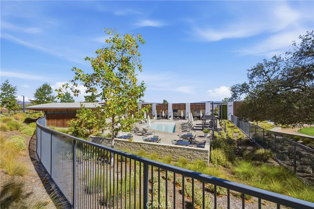 26729 Blue Hills Lp Valencia, CA 91381