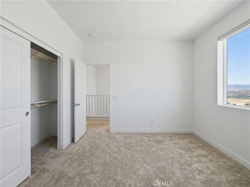 26729 Blue Hills Lp Valencia, CA 91381