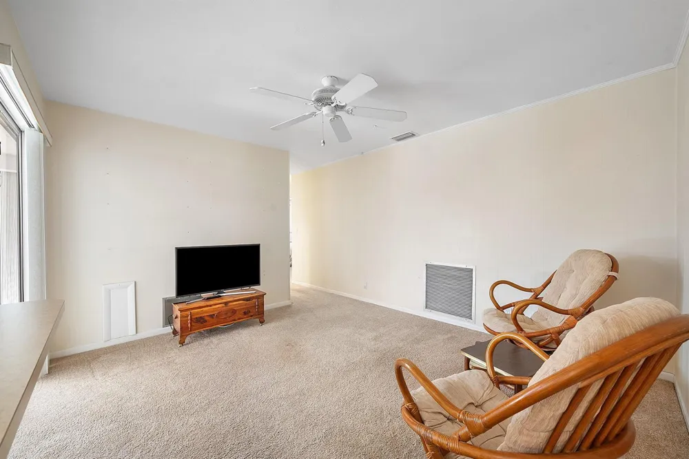 1060 NW 9th Street Boca Raton, FL 33486