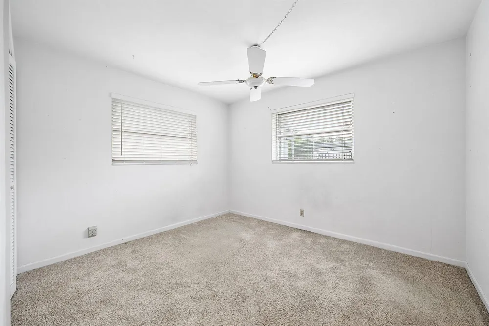 1060 NW 9th Street Boca Raton, FL 33486