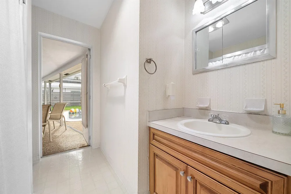 1060 NW 9th Street Boca Raton, FL 33486