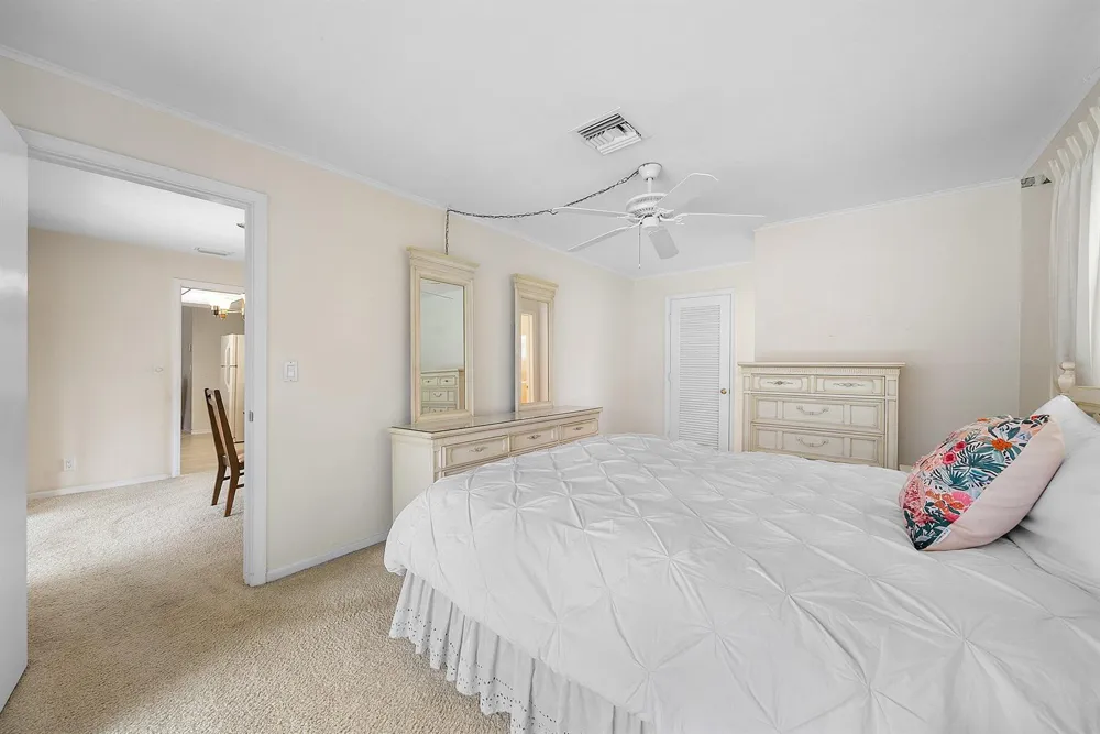 1060 NW 9th Street Boca Raton, FL 33486