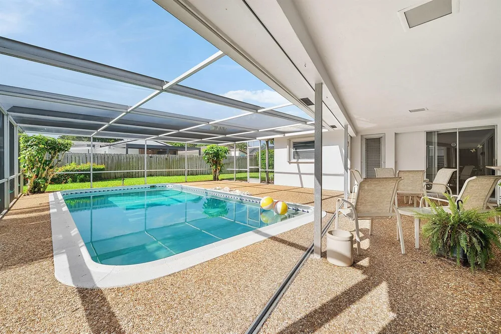 1060 NW 9th Street Boca Raton, FL 33486