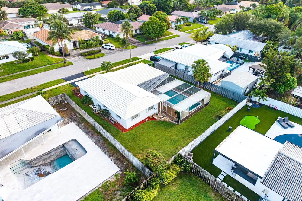 1060 NW 9th Street Boca Raton, FL 33486