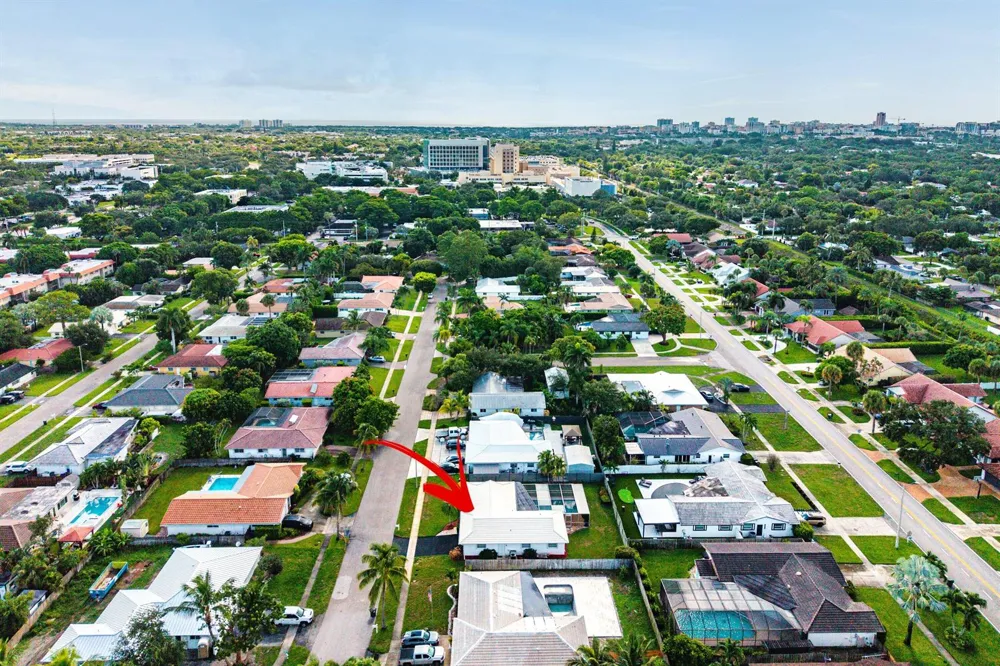 1060 NW 9th Street Boca Raton, FL 33486