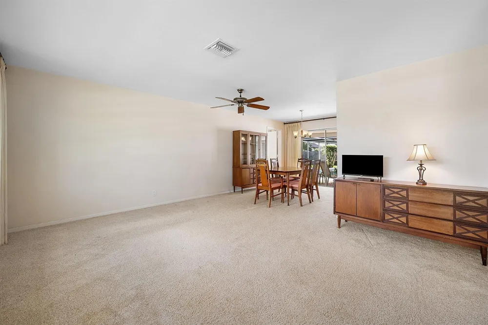1060 NW 9th Street Boca Raton, FL 33486