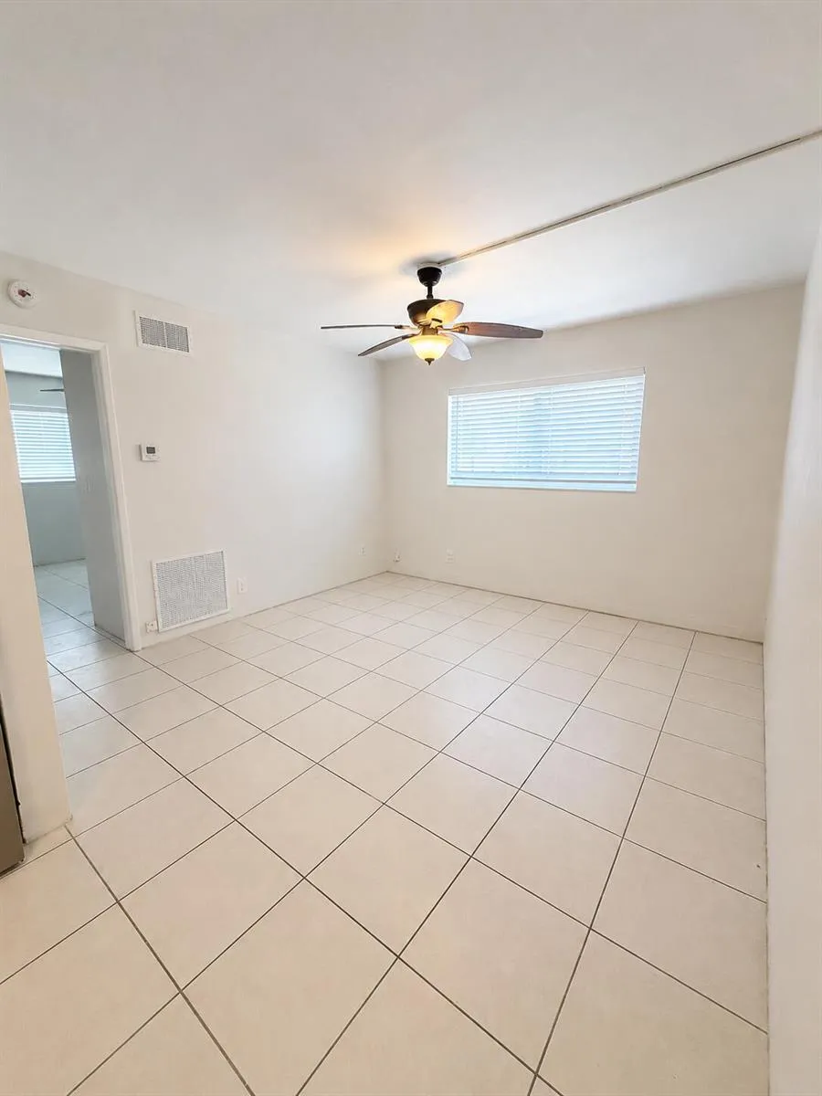 5141 NE 18TH AVENUE #1-6 Fort Lauderdale, FL 33334