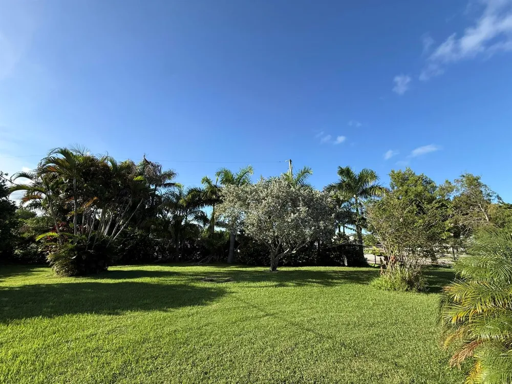 651 Oak Street Boynton Beach, FL 33435