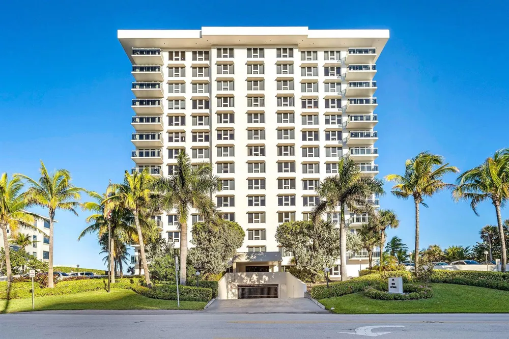 2066 OCEAN BOULEVARD #4NW Boca Raton, FL 33431