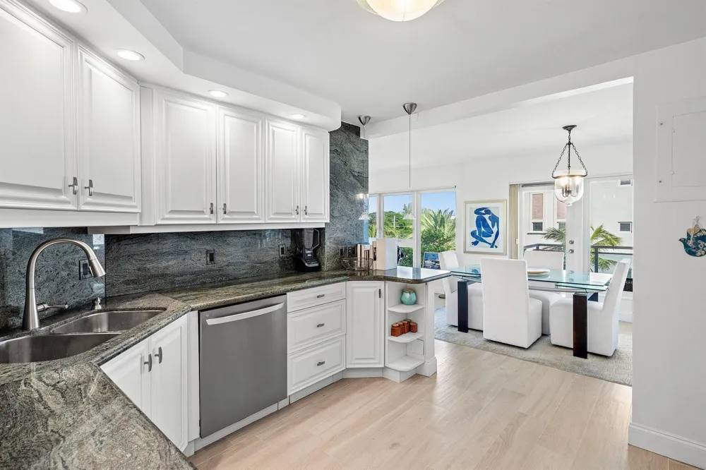 2066 OCEAN BOULEVARD #4NW Boca Raton, FL 33431