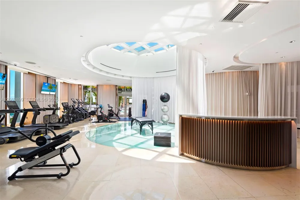 450 Alton Rd #3008 Miami Beach, FL 33139