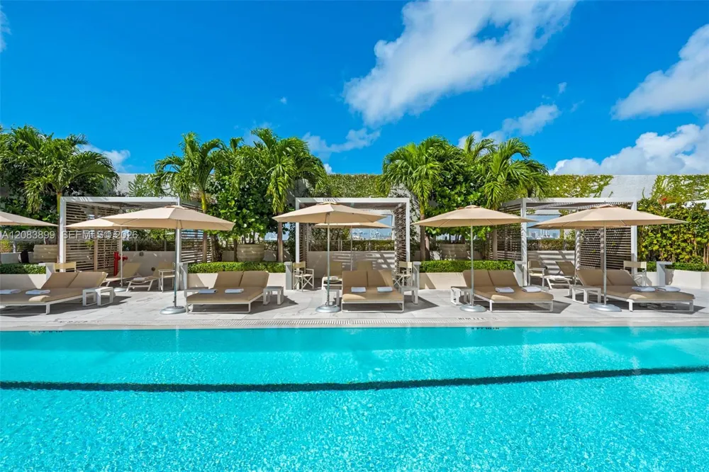 450 Alton Rd #3008 Miami Beach, FL 33139