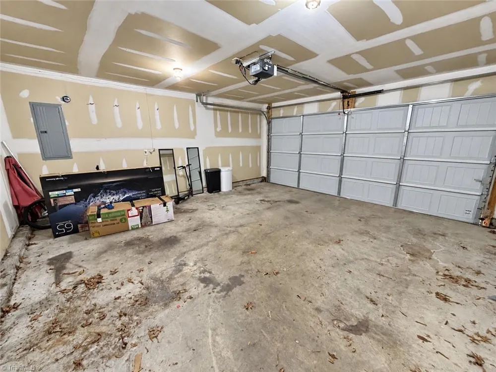 4506 Stephen Oaks Way Greensboro, NC 27405
