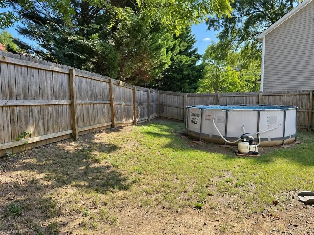 4506 Stephen Oaks Way Greensboro, NC 27405