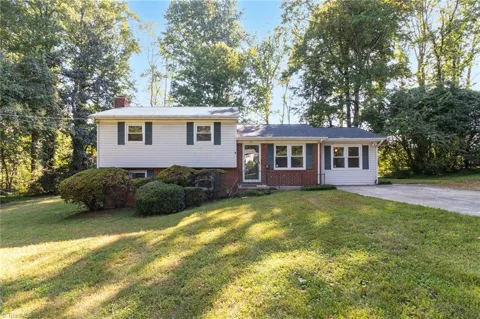 201 Wedgewood Drive