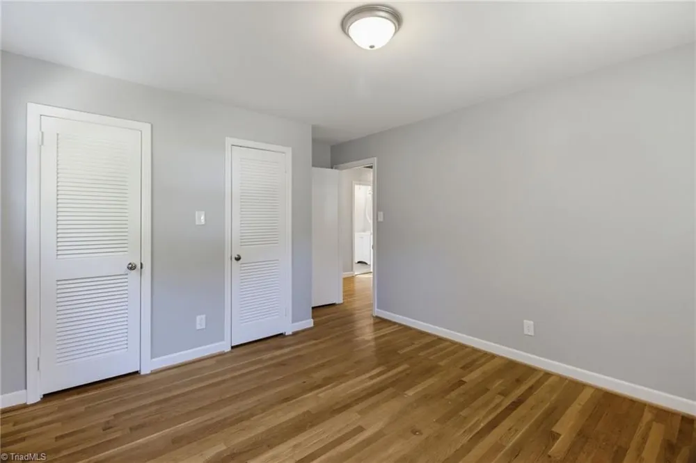 201 Wedgewood Drive Jamestown, NC 27282