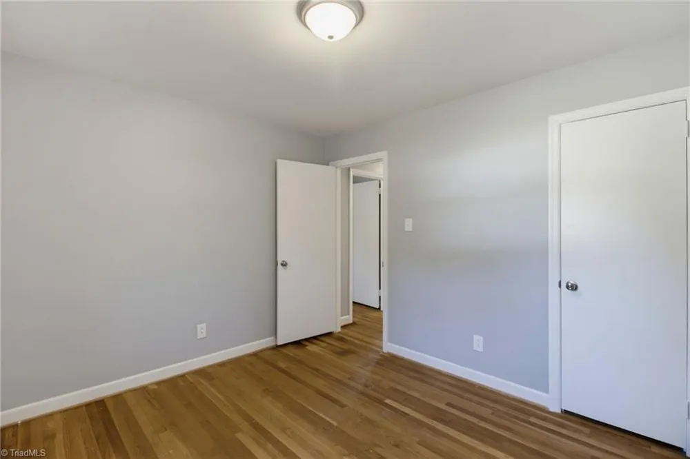 201 Wedgewood Drive Jamestown, NC 27282