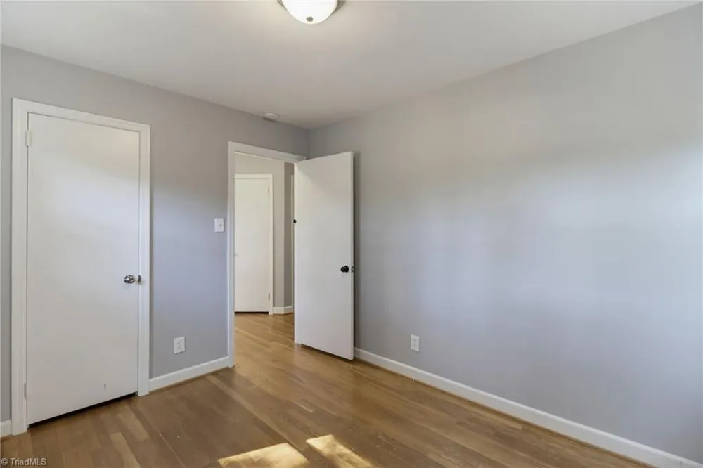 201 Wedgewood Drive Jamestown, NC 27282