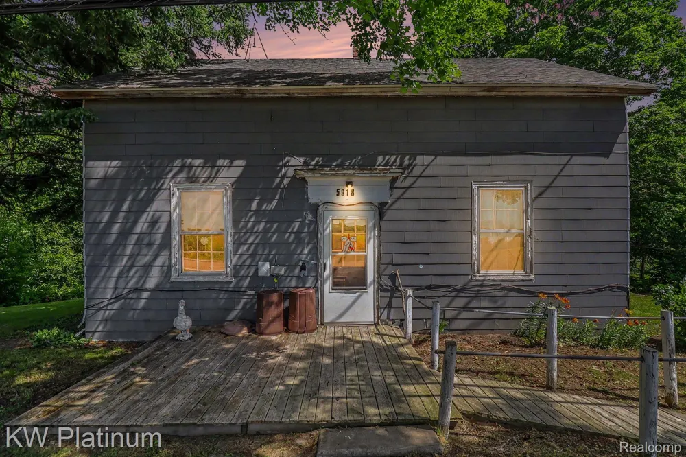 5918 Jeddo Road Grant Township, MI 48032