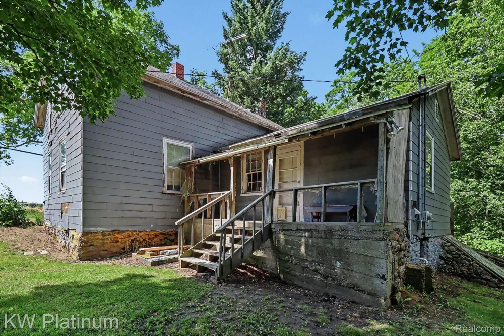 5918 Jeddo Road Grant Township, MI 48032