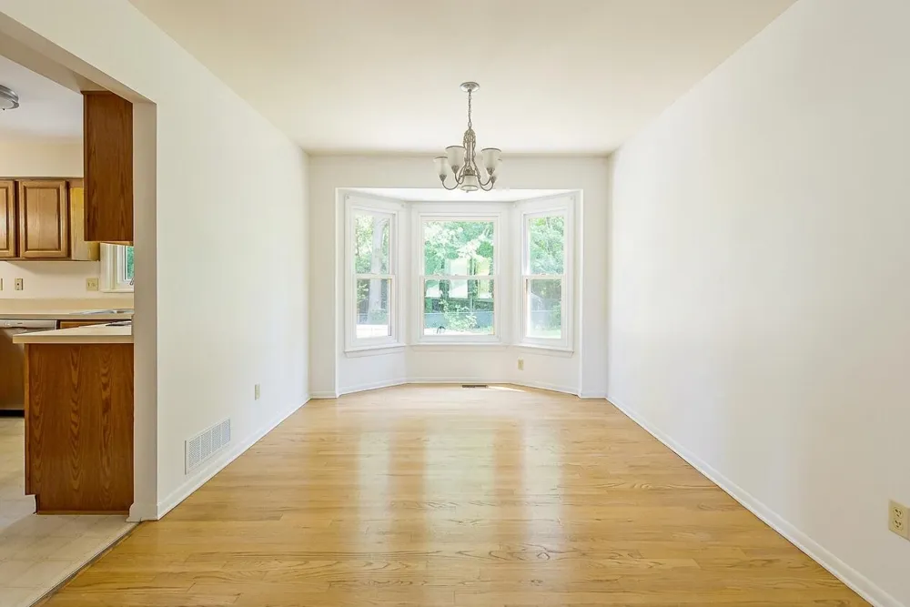 312 Burr Oak Drive Ann Arbor City, MI 48103