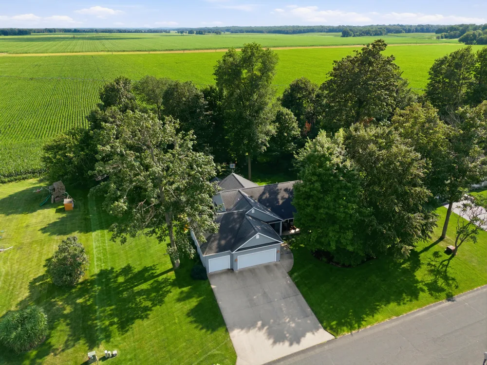 6143 Sunshine Avenue Prairie Ronde Township, MI 49087