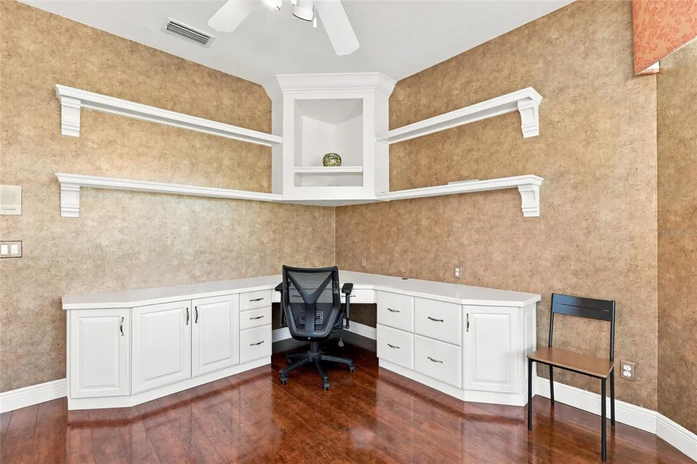 1328 THORNAPPLE DRIVE Osprey, FL 34229