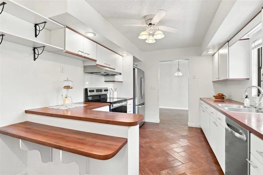 5250 FREDRICK ROAD Fruitland Park, FL 34731