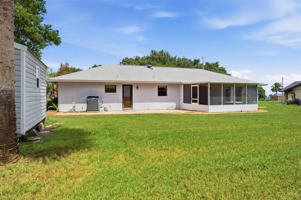 5250 FREDRICK ROAD Fruitland Park, FL 34731