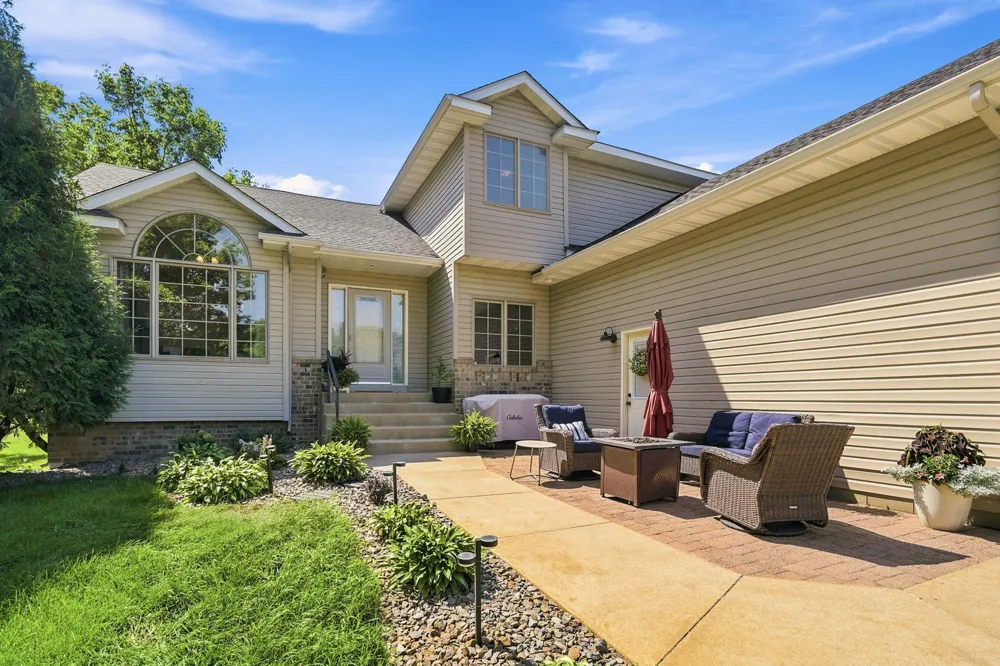 29528 139th Street NW Princeton, MN 55371