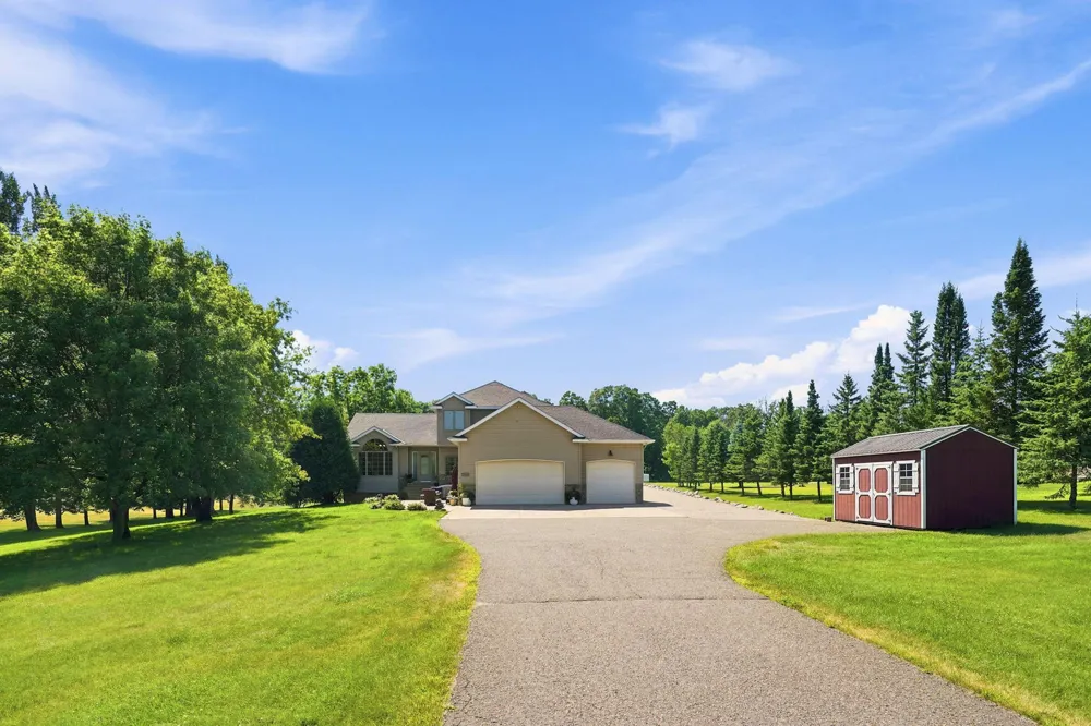 29528 139th Street NW Princeton, MN 55371