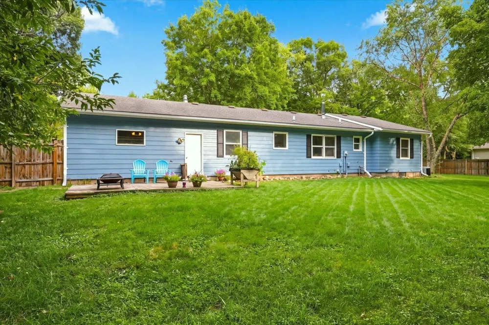 359 Briar Lane Taylors Falls, MN 55084