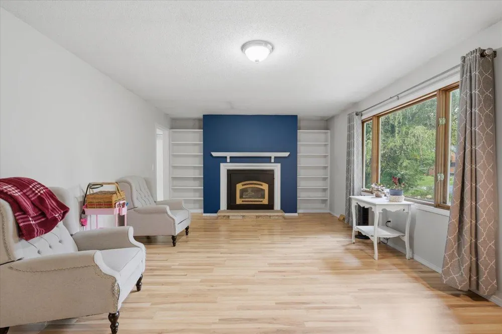 359 Briar Lane Taylors Falls, MN 55084
