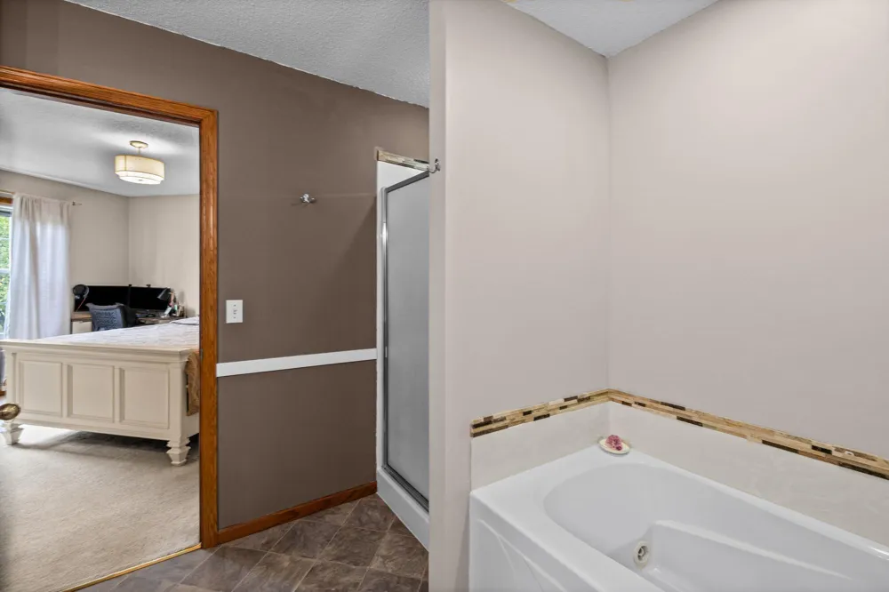 9220 Merrimac Lane Maple Grove, MN 55311