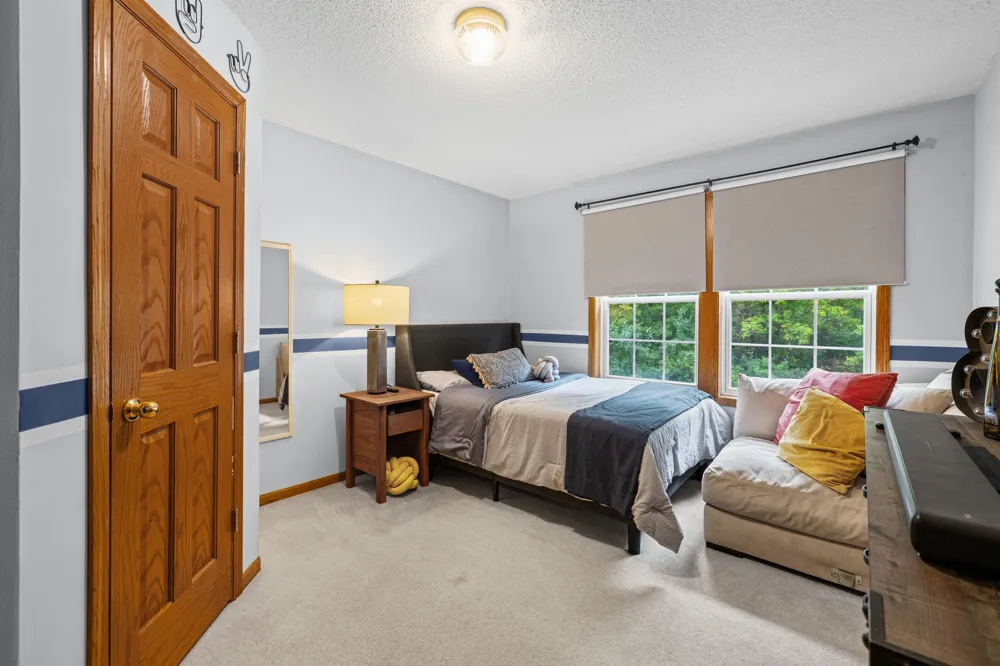 9220 Merrimac Lane Maple Grove, MN 55311