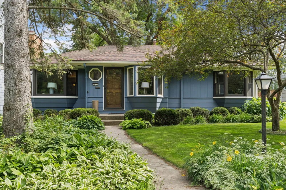2911 W 54th Street Minneapolis, MN 55410
